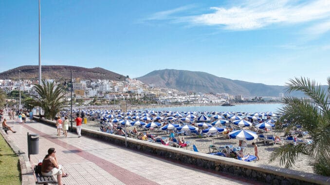 Los Cristianos Beach