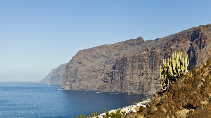 Los Gigantes